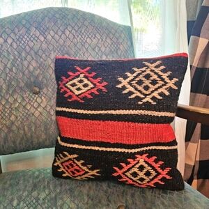 Aztec Striped Turkish Pillow - Breeze of Anatolia